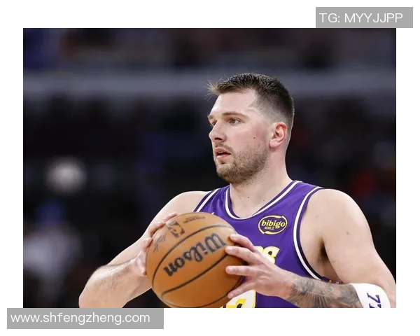 东契奇狂砍73分刷新现役最高分记录独行侠成功终结太阳11连胜势头 东契奇狂砍73分刷新现役最高分记录独行侠成功终结太阳11连胜势头